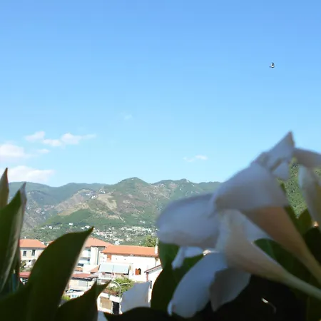 Appartamento Mare E Monti Two